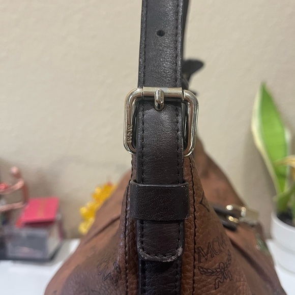 MCM COCOA VISETOS HOBO - Picture 5 of 15